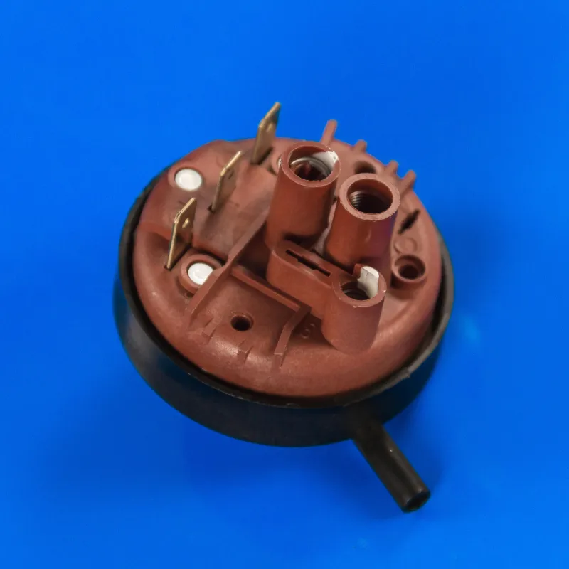 Датчик рівня води для посудомийної машини Electrolux 1528189028 Original — фото 2