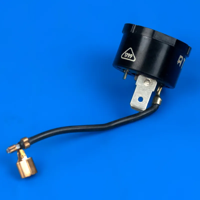 Стартове реле для компресора холодильника QD18 1/8hp (5,6A) — фото 2