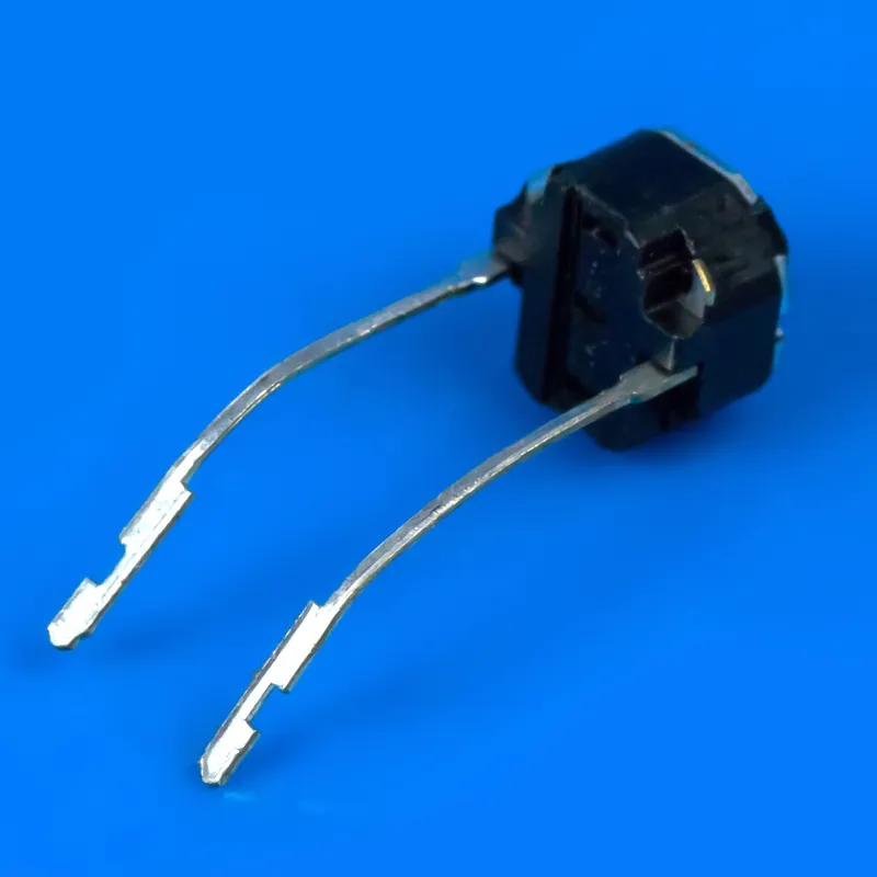 Тактова кнопка 6x6x5мм 2pin TS06TI-050 — фото 2