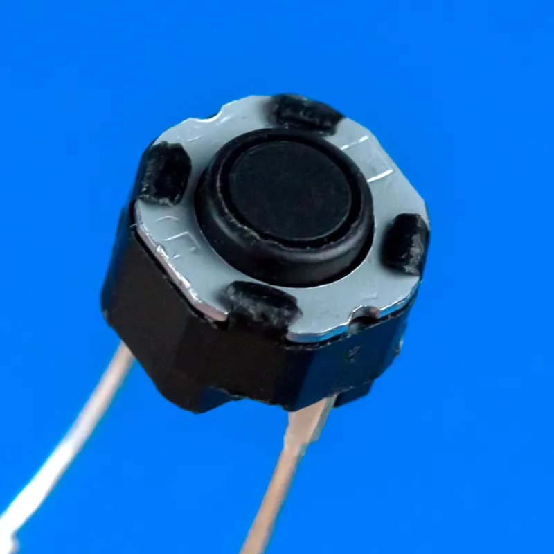 Тактова кнопка 6x6x5мм 2pin TS06TI-050 — фото 4
