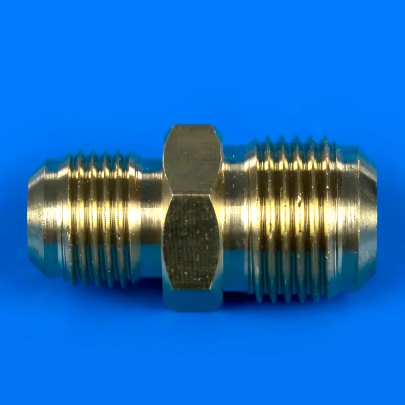 Латунна муфта для кондиціонера 3/8" - 1/2" зовнішня різьба — фото 2