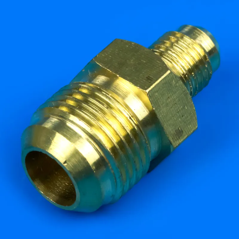 Латунна муфта 1/4" - 1/2" для кондиціонера, зовнішня різьба — фото 2