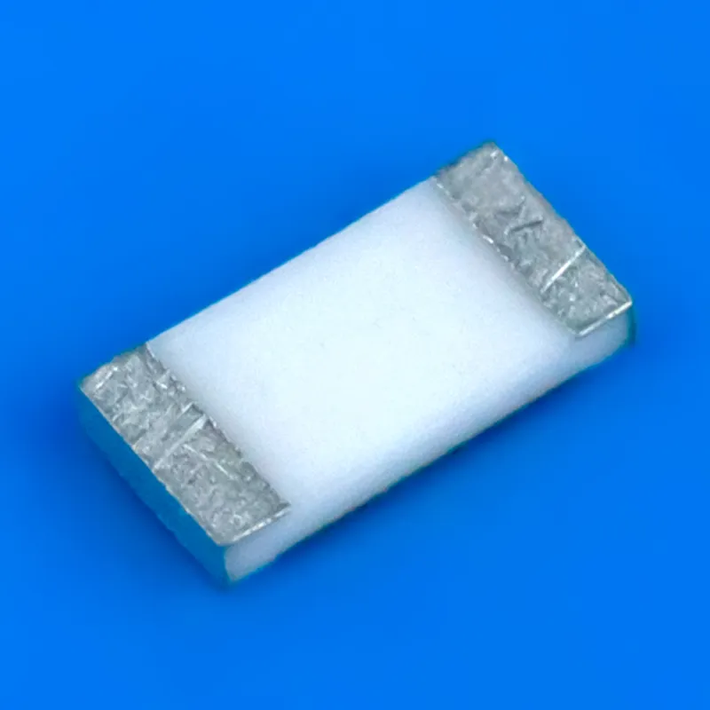 Радіодеталь SMD резистор 1206 560Ω ±5% — фото 3