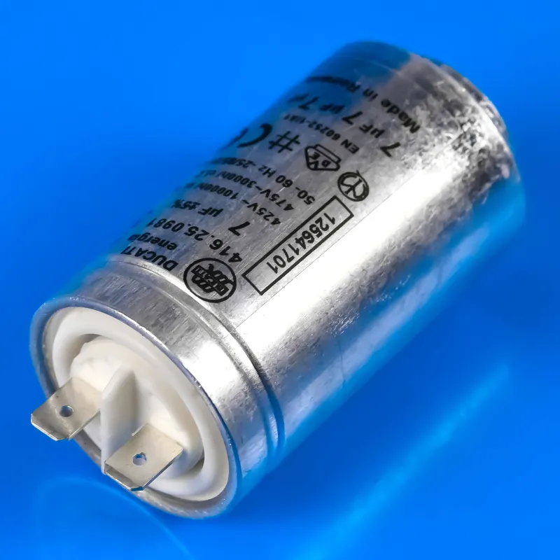 Пусковий конденсатор для сушильної машини Electrolux 1256417013 — фото 2