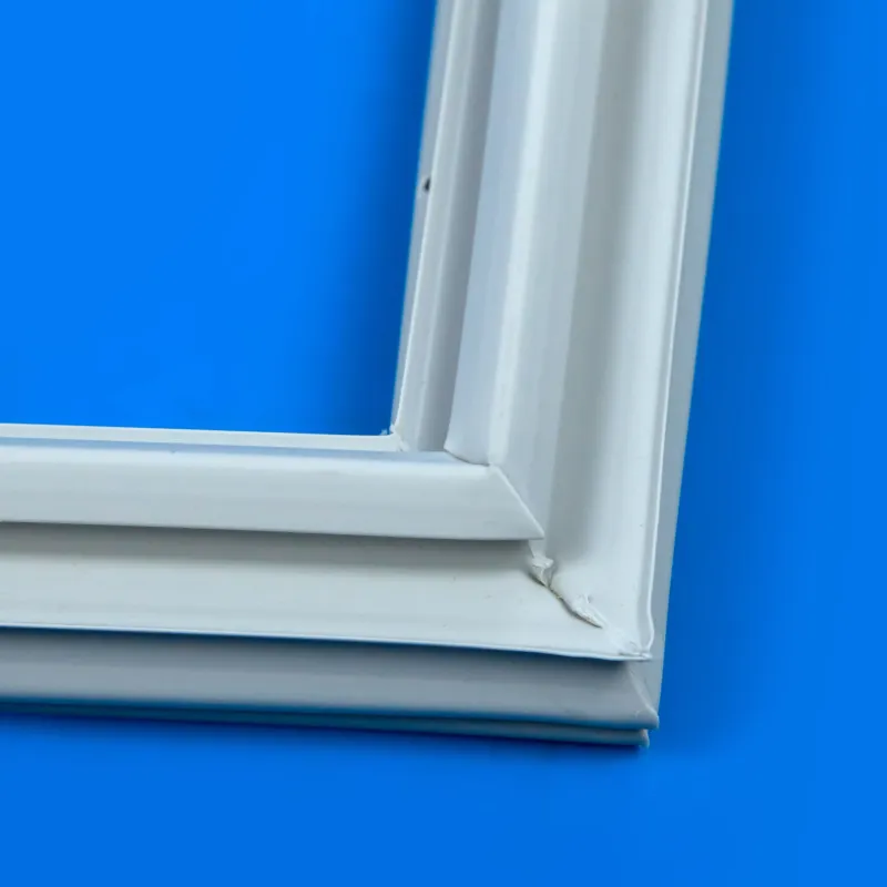 Ущільнювач дверей морозильної камери Beko 4668510400 — фото 3