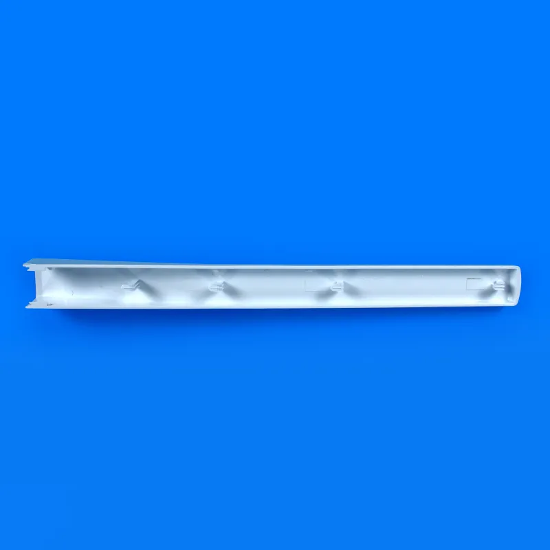 Нижня накладка для дверної ручки холодильника Beko — фото 3