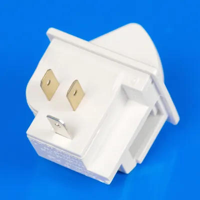 Кнопка вмикання світла для холодильника Electrolux 50297885001 оригінал