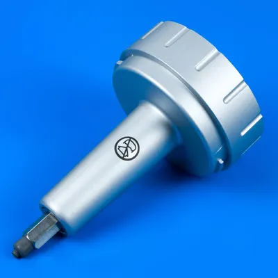 Привідний вал Kenwood для кухонного комбайна KW715664