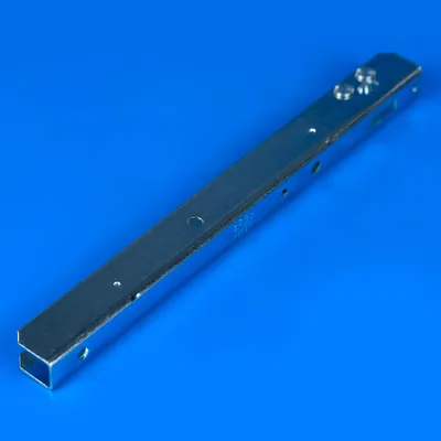 Завіса дверцят Ariston для плити C00271825