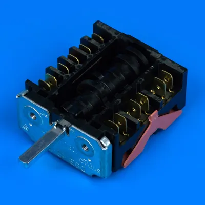 Перемикач режимів духовки Indesit C00022195