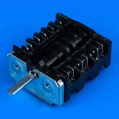 Перемикач конфорок Ariston C00094902