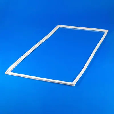 Ущільнювач дверей холодильника Indesit C00142512