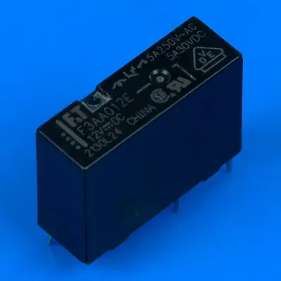 Реле 12VDC Радіодеталь F3AA012E