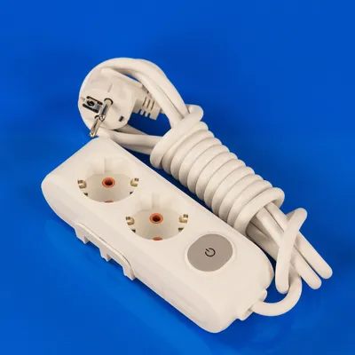 Мережевий подовжувач 2 розетки 3м із заземленням і вимикачем Viko Power-Let