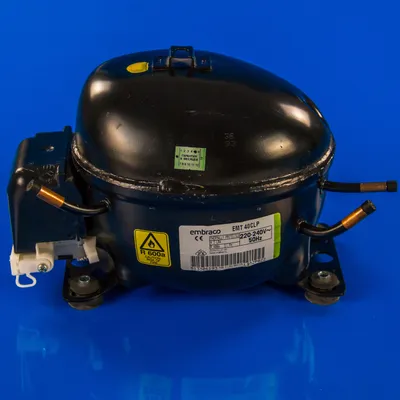 Компресор для холодильника Embraco 117W R600a EMT40CLP